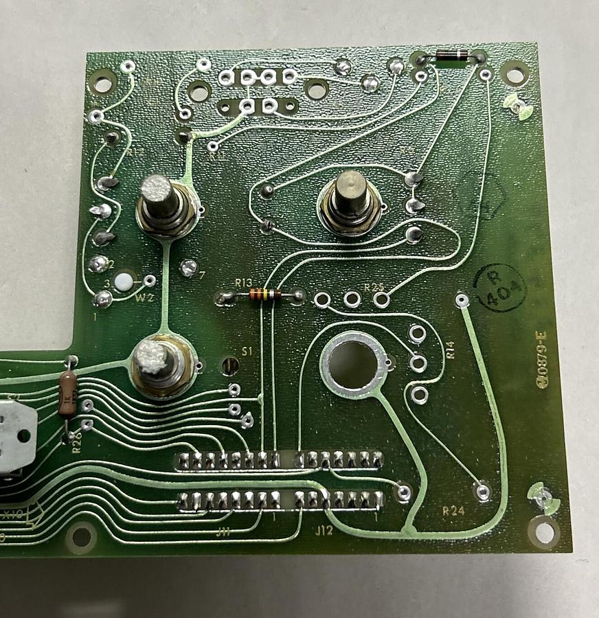 Used LEEDS & NORTHRUP,234379,CIRCUIT BOARD