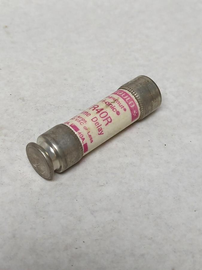 Used GOULD SHAWMUT,TR40R,TRI-ONIC 40 AMP FUSE PRE-OWNED