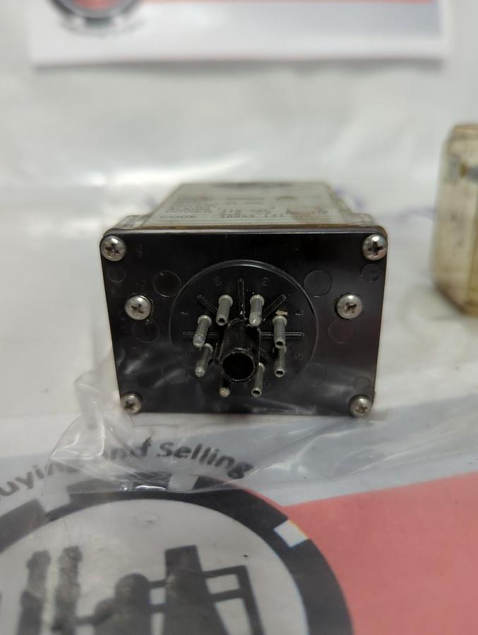Used WILKERSON,MM9046,RELAY 24VDC LOT OF 2 PRE-OWNED