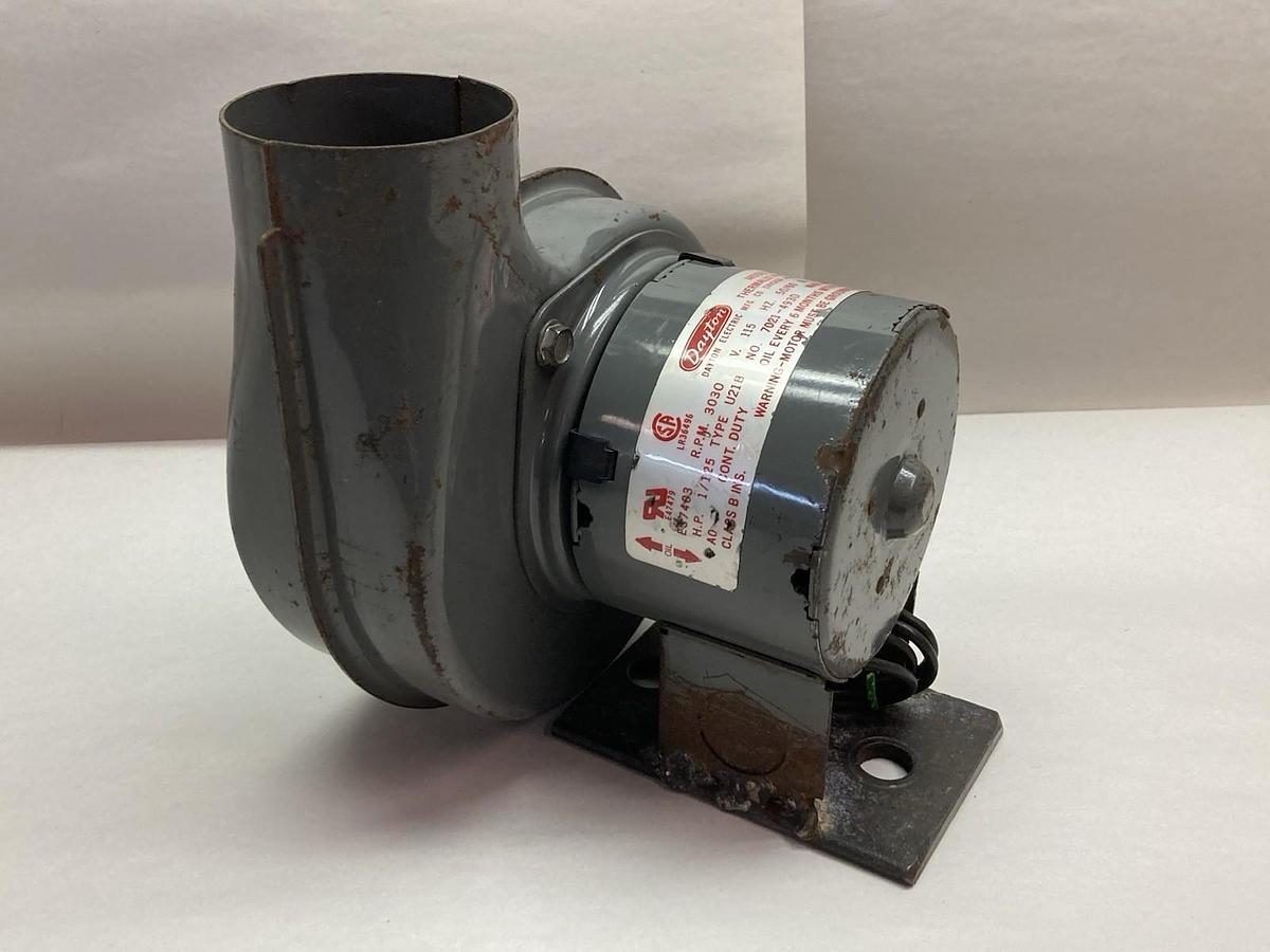 Used Dayton,Model 4C443A,Blower Motor 115V 50/60Hz 3030RPM 1/125Hp