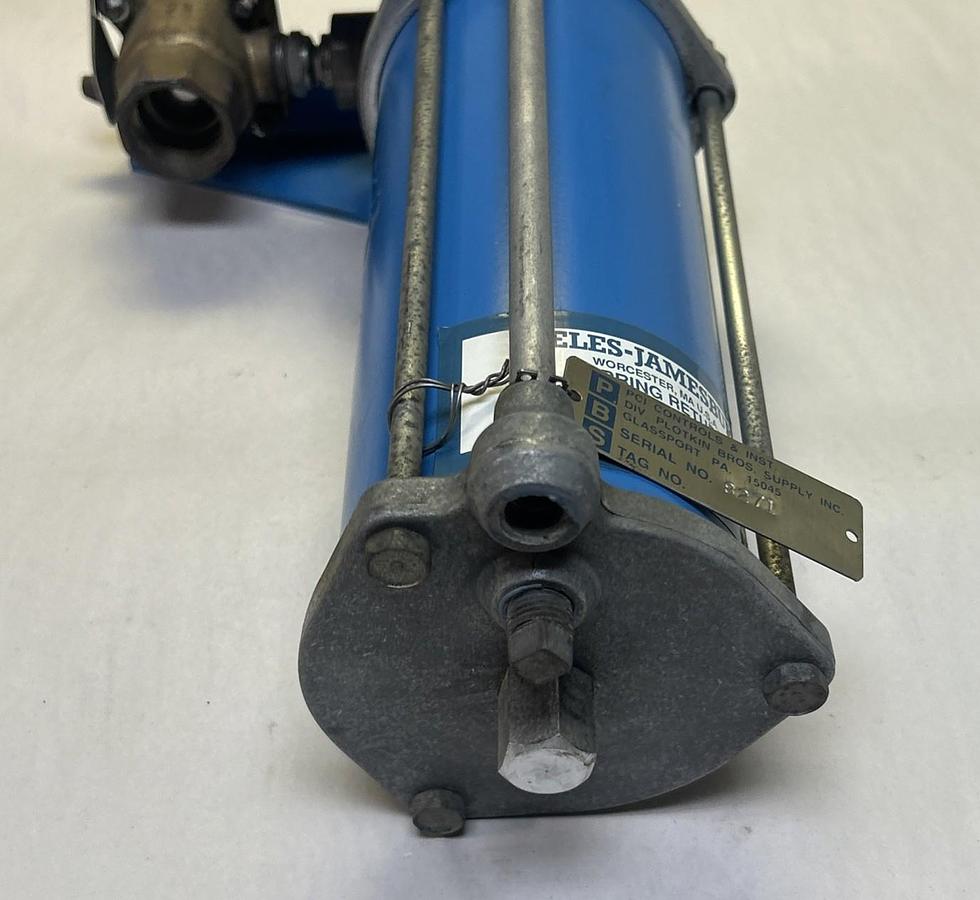 Used NELES-JAMESBURY,ST20MS,SPRING RETURN VALVE ACTUATOR