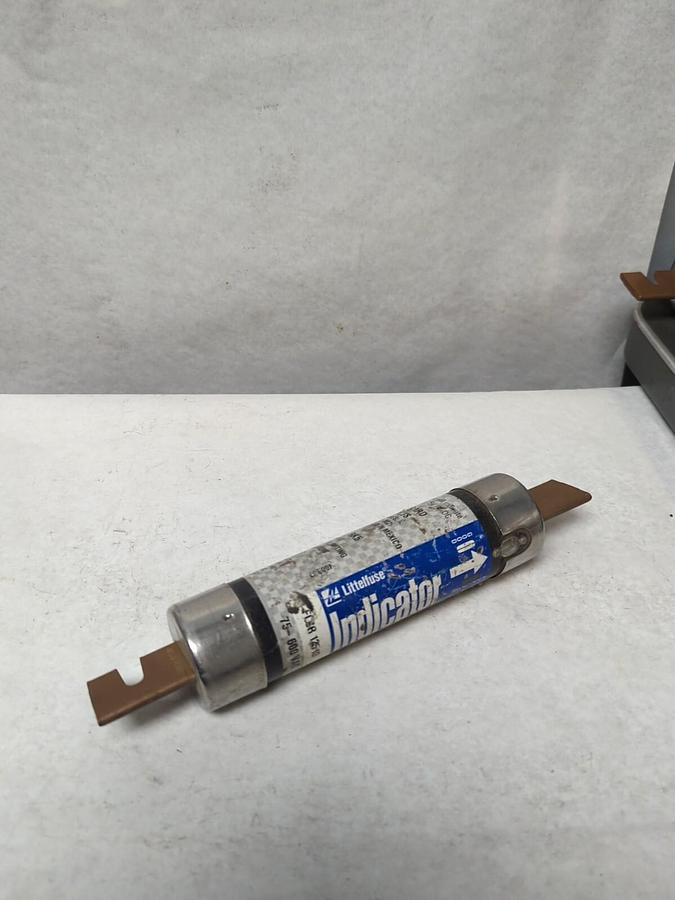 Used LITTELFUSE,FLSR125 ID,INDICATOR 125 AMP FUSE PRE-OWNED