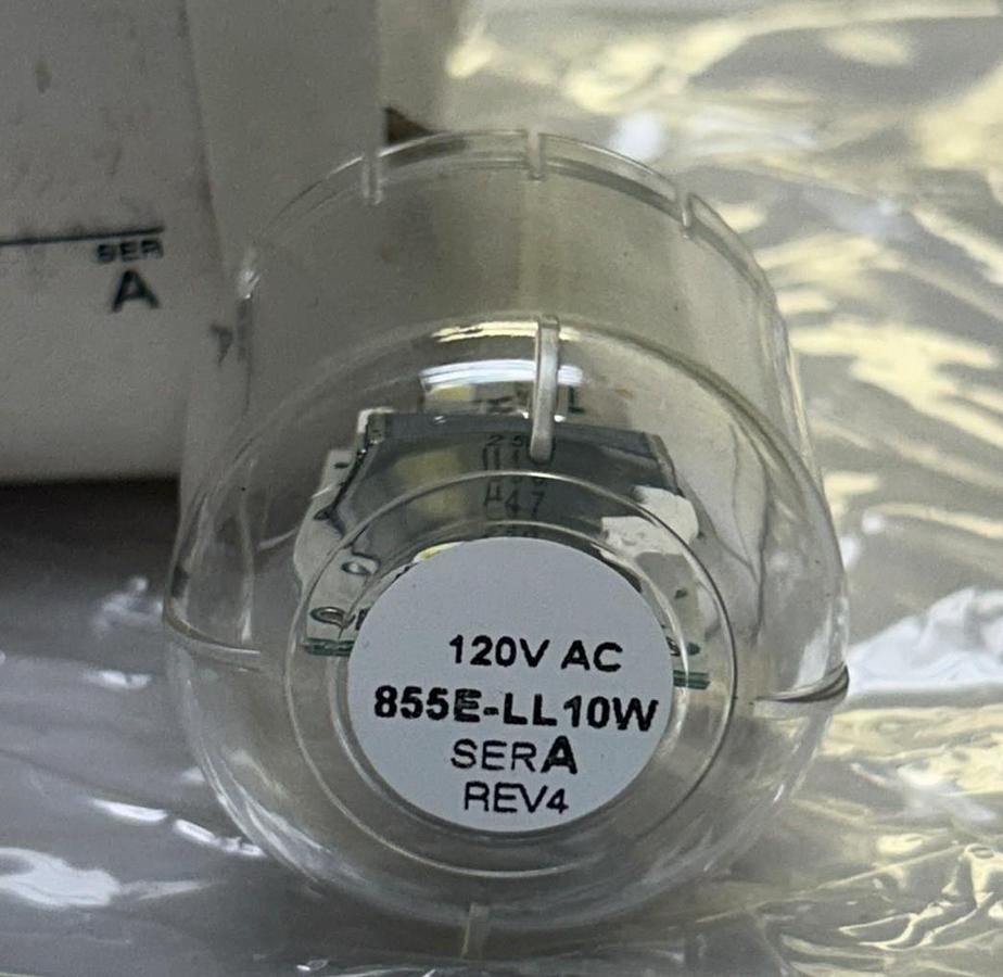 ALLEN BRADLEY,855E-LL10W,WHITE LED LAMP NOS
