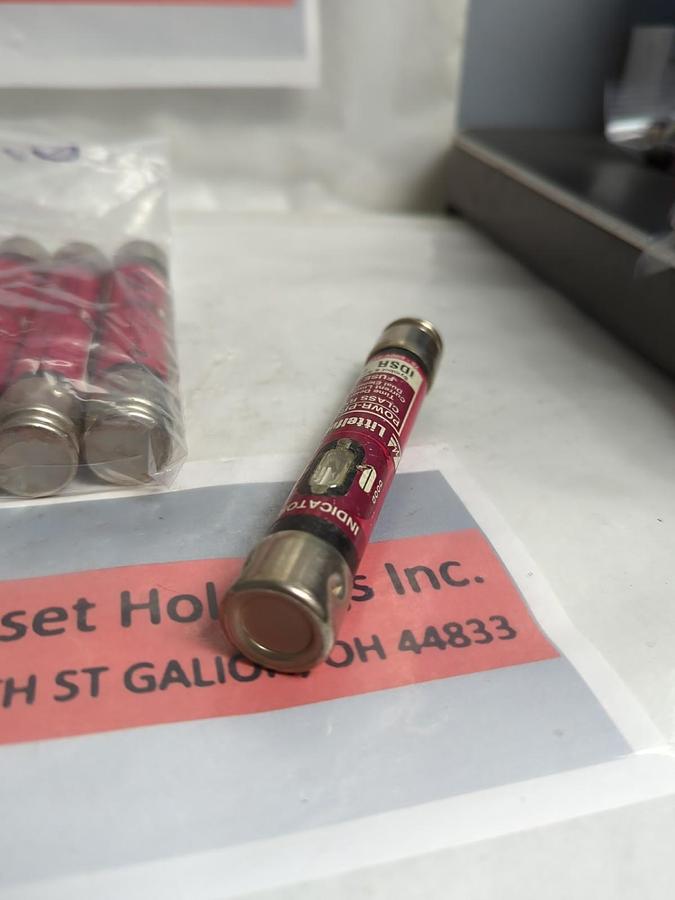 LITTELFUSE,IDSR15,INDICATOR 15 AMP FUSE LOT OF 11 NOS