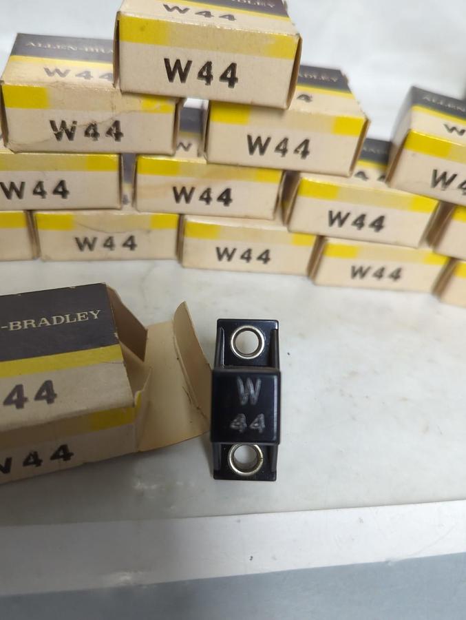 ALLEN BRADLEY,W44,THERMAL OVERLOAD HEATER ELEMENT LOT OF 17 NOS
