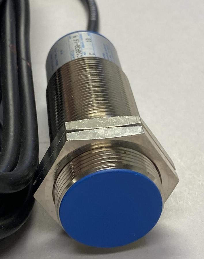 ALLEN BRADLEY,871C-C10A30-16,SER A PROXIMITY SWITCH NEW NO BOX