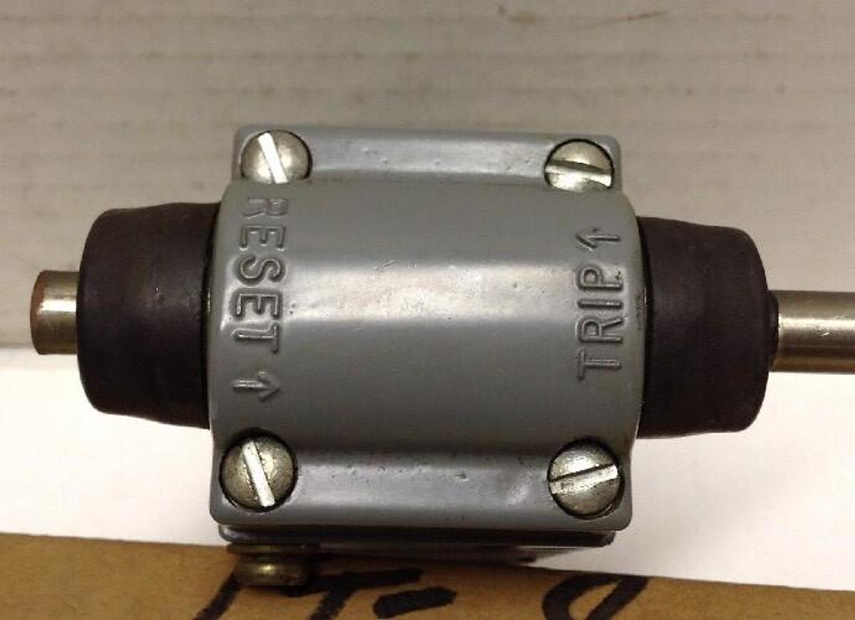 Square D,9007 B54H,Heavy Duty Limit Switch