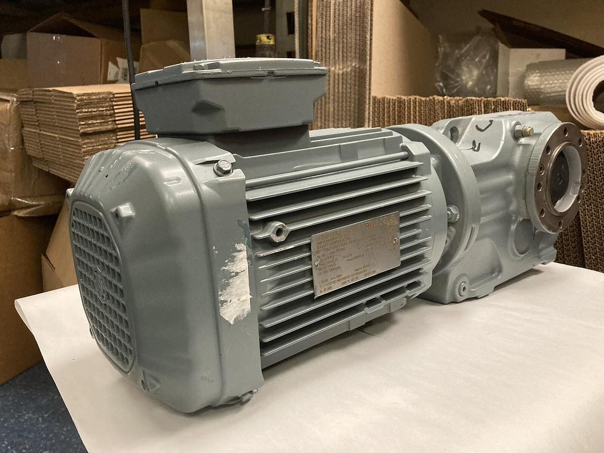 Sew-Eurodrive,KAZ47 DRN90L4/TH,Gearmotor Ratio 25.91  2 HP 1767/63 RPM 230/460 V