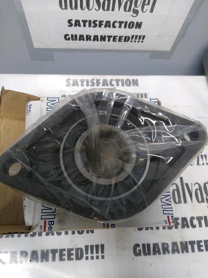 AMI,KHFT211-32,FLANGE MOUNT BEARING 2-BOLT BASE 2 INCH BORE NOS