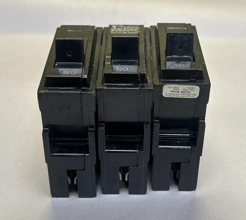 Used GENERAL ELECTRIC,THQL1115,CIRCUIT BREAKER 15A 120/240V 1P LOT OF 3