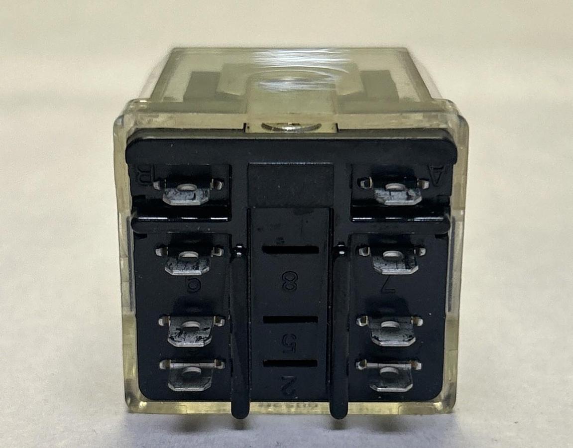 Used CUTLER HAMMER,D5PR2A1,RELAY 120/240V