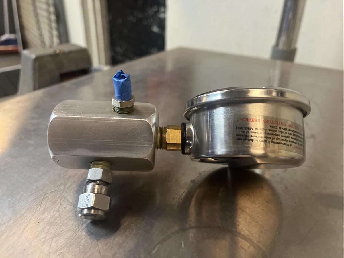 TOBUL,3000PSI,ACCUMULATOR