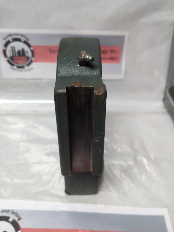 Used DODGE,135220,TAKE-UP BEARING HOUSING ONLY PRE-OWNED