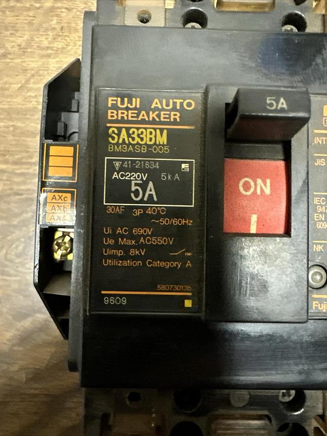 Used Fuji,SA33BM,5 Amp Auto Breaker