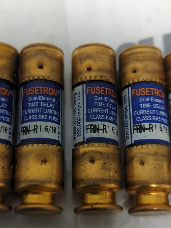COOPER BUSSMANN,FRN-R-1-6/10,FUSETRON 1-6/10 AMP FUSE LOT OF 5 NOS