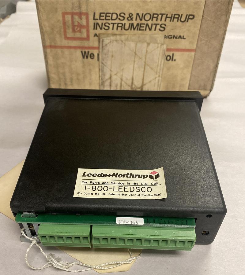 Leeds & Northrup,074826,Manual Hand Output Station NOS