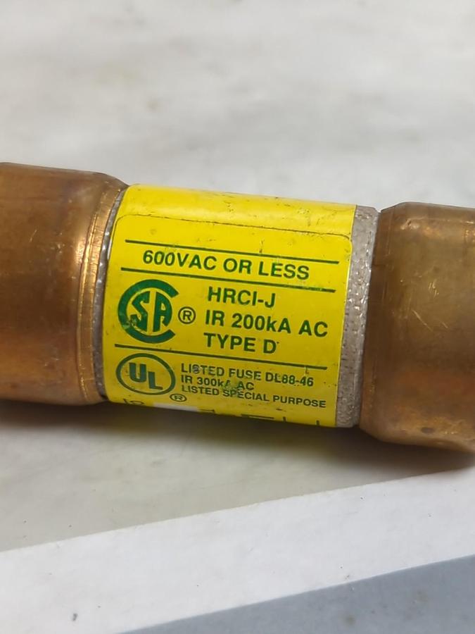 Used COOPER BUSSMANN,LPJ-40SP,LOW-PEAK FUSE 40 AMP LOT OF 5 PRE-OWNED