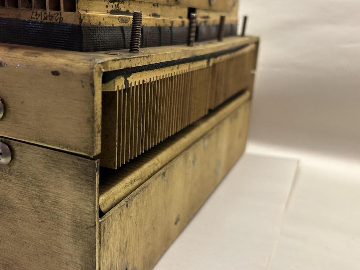 Used Teca,AHP-1801X,Thermoelectric Air Conditioner 115/230Vac 6.25/3.50A 50/60Hz