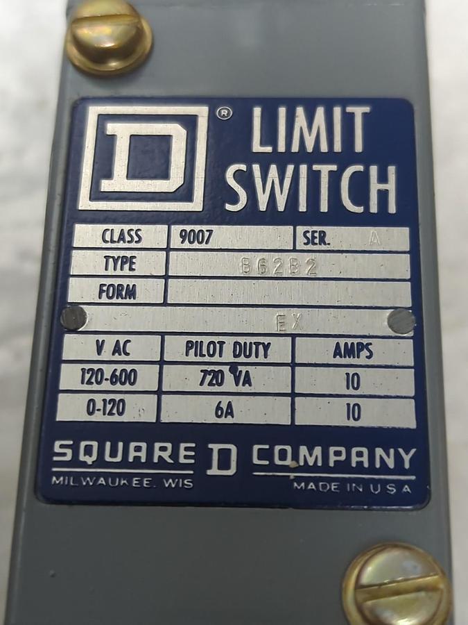 SQUARE D,B6282,SERIES A LIMIT SWITCH 10 AMP NOS
