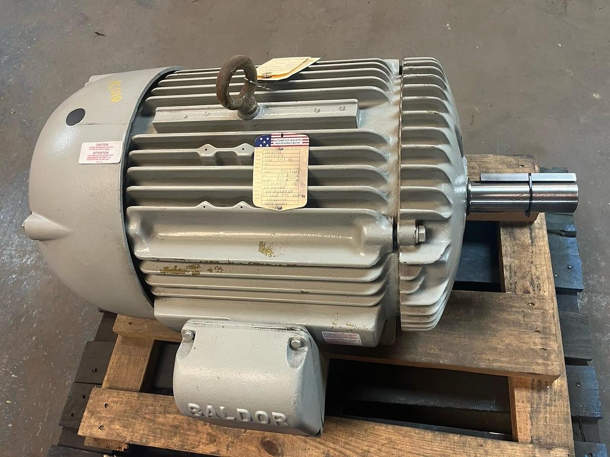 Used BALDOR,AEM4100-4,AUTOMOTIVE INDUSTRY MOTOR 15HP 324U 3PH 1160RPM
