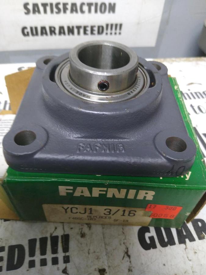 FAFNIR,YCJ1-3/16,FLANGE MOUNT BALL BEARING UNIT 4-BOLT 1-3/16 IN BORE NOS
