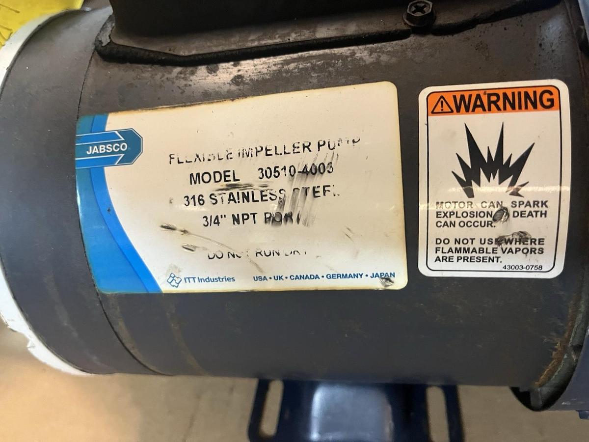 Used ITT,30510-4003,FLEXIBLE IMPELLER PUMP 316SS 3/4" PORTS 3/4HP 1725RPM