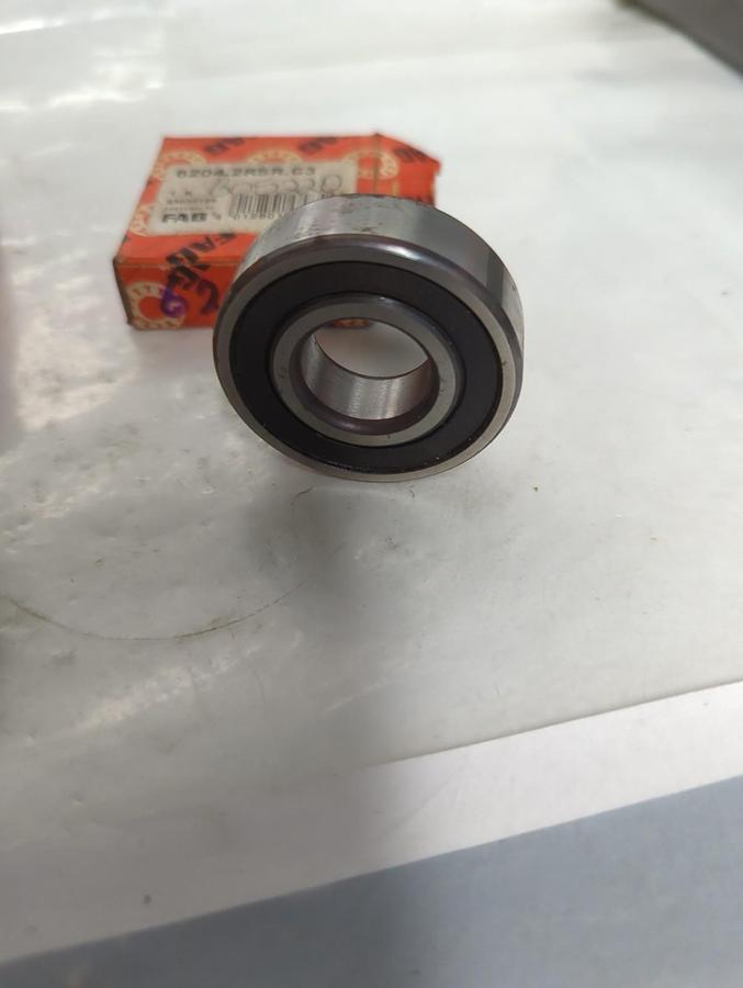 FAG,6204,BALL BEARING LOT OF 2 NOS