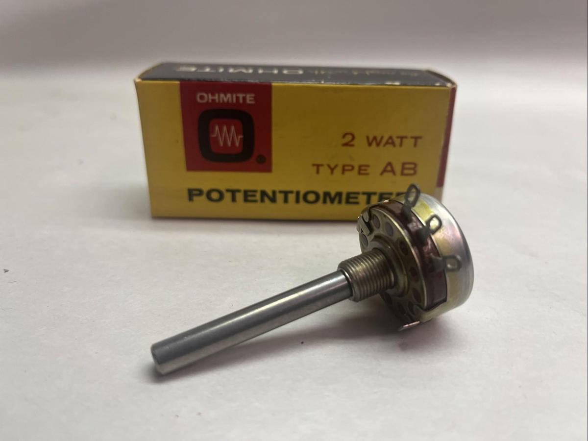 Used OHMITE,CU-1021,TYPE AB 2 WATT U-LINEAR 1 OHMS POTENTIOMETER
