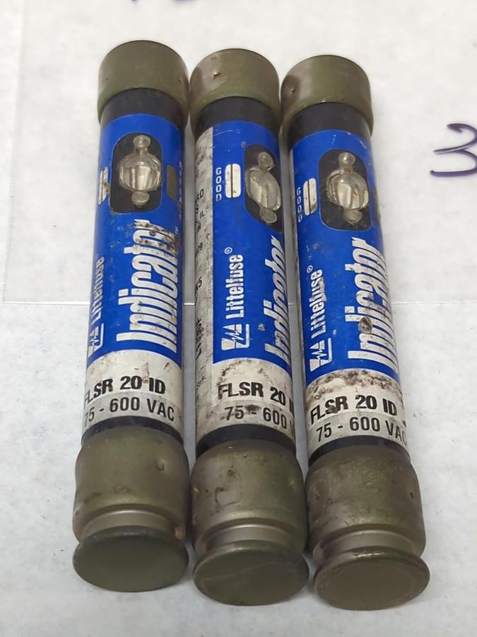Used LITTELFUSE,FLSR 20ID,INDICATOR 20 AMP FUSE LOT OF 3 PRE-OWNED