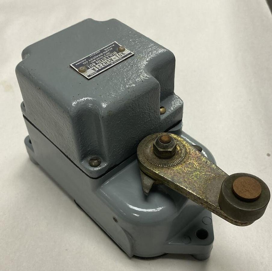 Allen-Bradley,801-ASH22,Limit Switch Series A 600V NOS