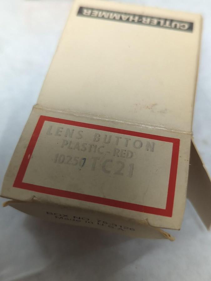 CUTLER-HAMMER,10250 TC21,LENS BUTTON PLASTIC RED LOT OF 6 NOS