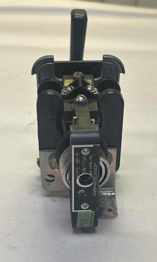 Used GENERAL ELECTRIC,16SB9AB301SSS2P,ROTARY CAM SWITCH