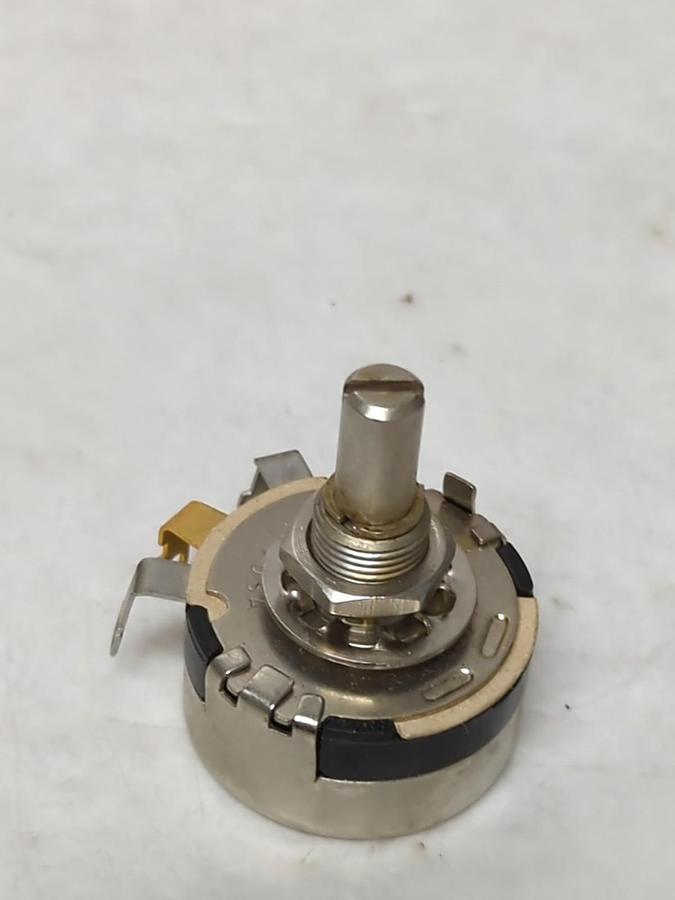 CLAROSTAT,TA20NASD150A,POTENTIOMETER 15Ω 2 WATT NOS