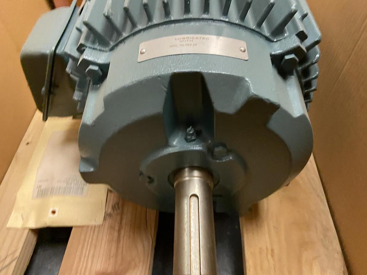 Used Baldor,B617201-2,Dual Shaft Motor 10HP 1595RPM 230/460V frame 254T NOS