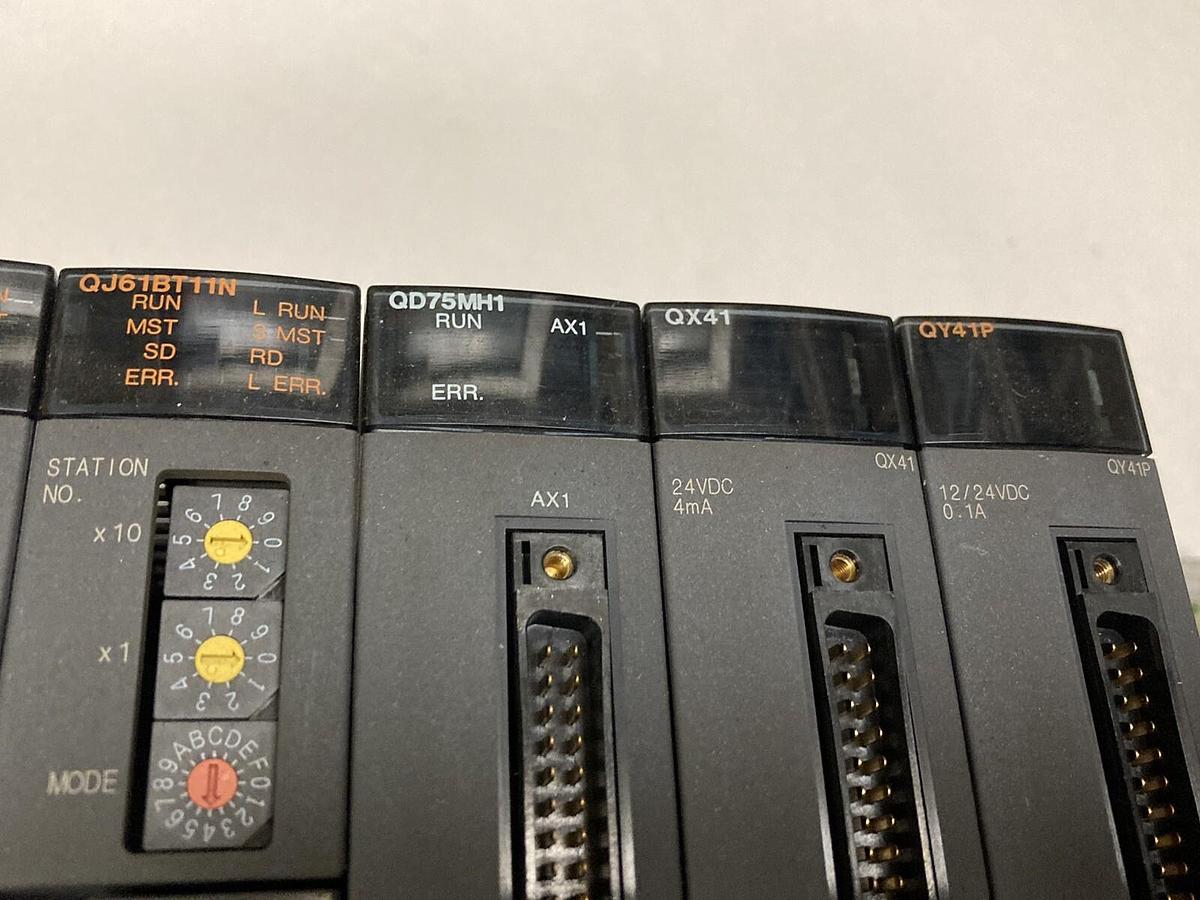 Used Mitsubishi,Q61P Q01UCPU QJ61BT11N x2  QD75MH1 QX41 QY41P,Rack Assembly