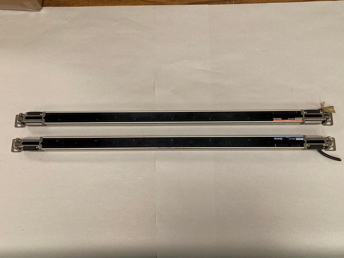 Used Keyence Sensor,SL-V32H,Light Curtain Transmitter with Receive 620MM 24V
