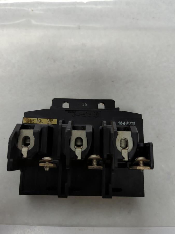 Used I.T.E.,P4315,CIRCUIT BREAKER 15 AMP 3-POLE 240VAC PRE-OWNED