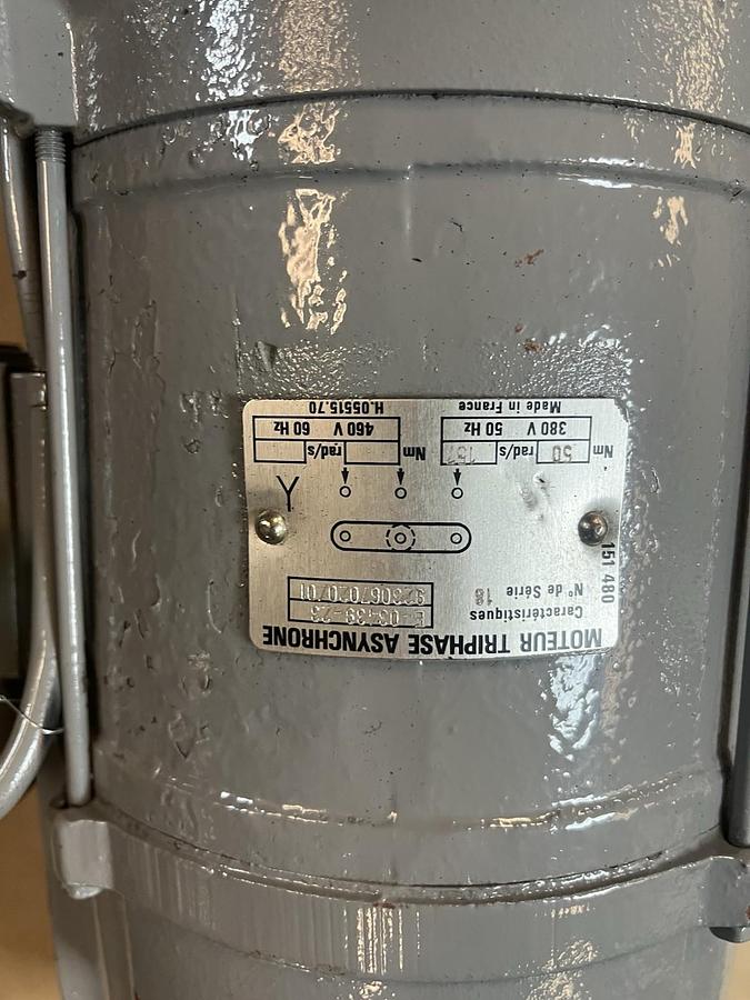 Used POTAIN,E-03439-23,ASYCHRONOUS CRANE MOTOR SERIES 18 3PH 380V Nm 50