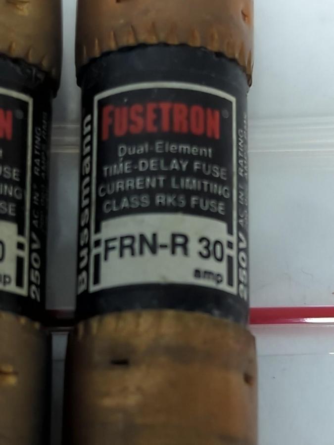 COOPER BUSSMANN,FRN-R-30,FUSETRON 30 AMP FUSE LOT OF 2 NOS