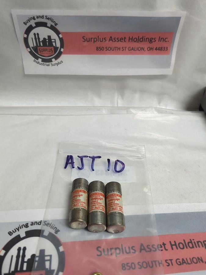 Used GOULD SHAWMUT,AJT-10,AMP-TRAP 10 AMP FUSE LOT OF 3 PRE-OWNED