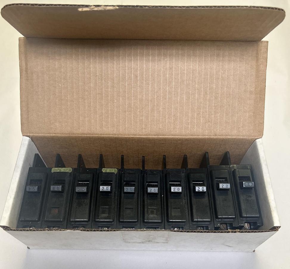 Used ITE,EQ-B9512,CIRCUIT BREAKER 20A 120/240V 1P LOT OF 10