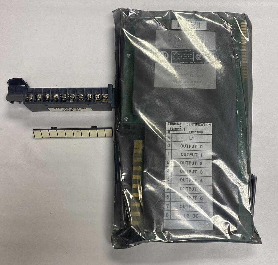 Allen-Bradley,1771-0A,Ser B Output Module NOS