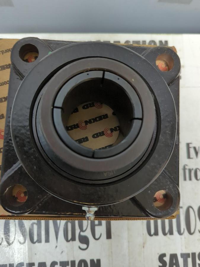 REXNORD,KFC4551-1116,FLANGE BEARING 4-BOLT BASE 1-11/16  BORE NOS