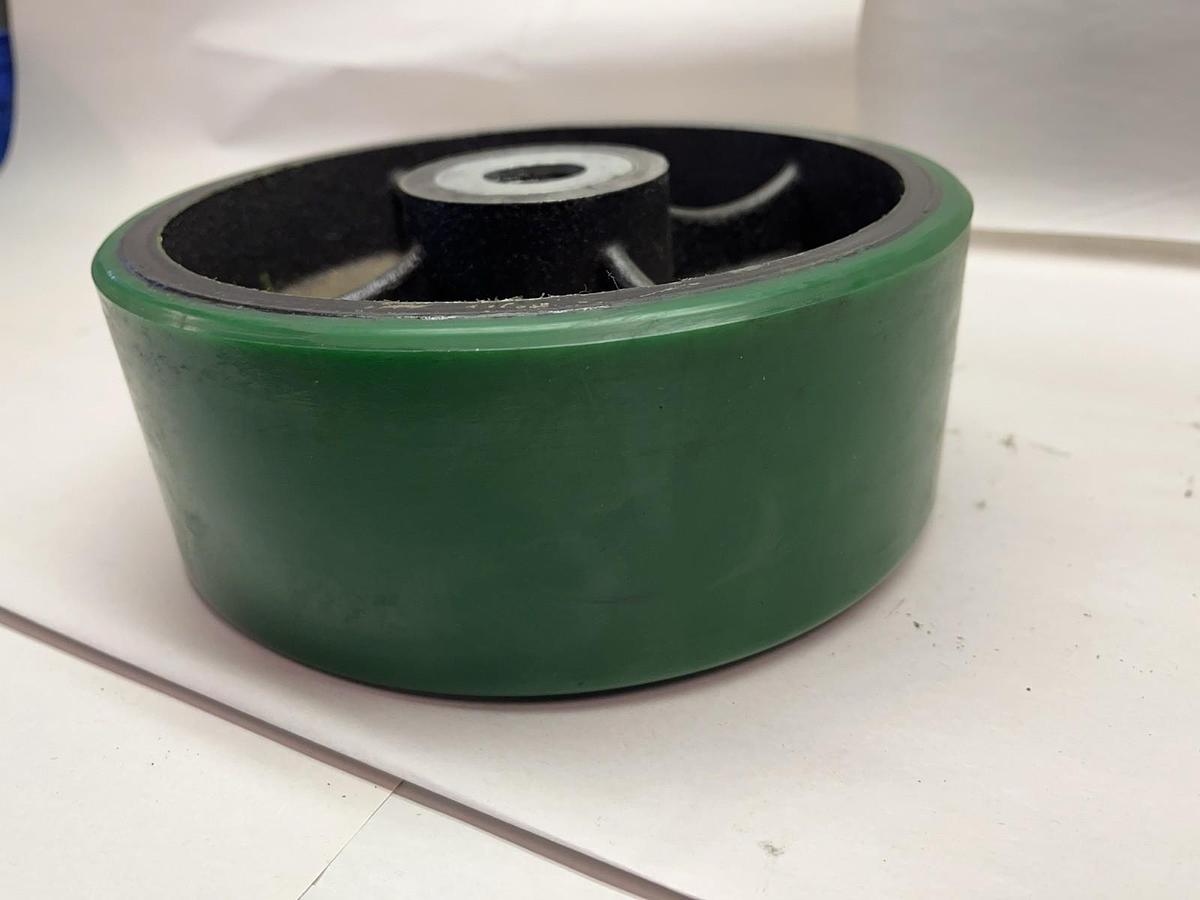 ALBION,PY08501,CASTER WHEEL GREEN POLYURETHANE ON CAST IRON 8"HX3"WX1" BORE