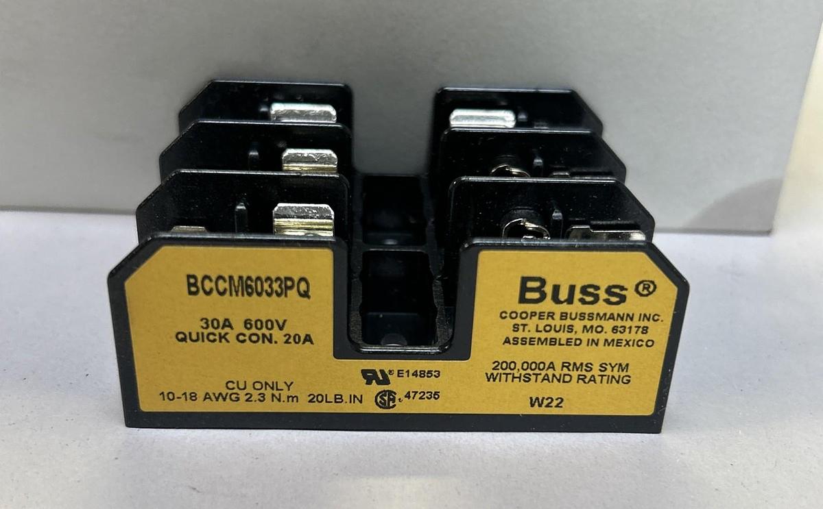 COOPER BUSSMANN,BCCM6033PQ,FUSE BLOCK HOLDER 30 AMP 600V 3 POLE LOT OF 6 NOS