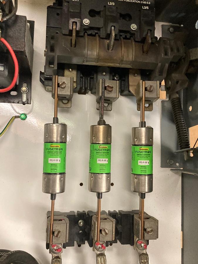 Used Allen-Bradley,2112-YUNGRNC73/1AI,Size 3 MCC Starter Bucket Series H