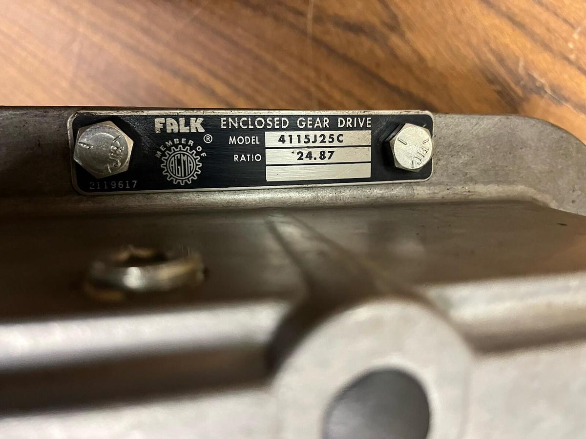 FALK,4155 JR25C,ENCLOSED GEAR DRIVE 0786083 RATIO 24.87