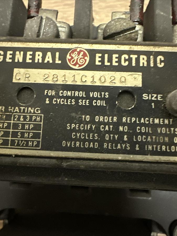 Used GE,CR2811C102Q,Size 1 Starter