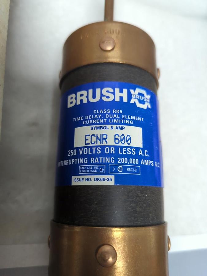BRUSH,ECNR600,TIME-DELAY 600 AMP FUSE NOS