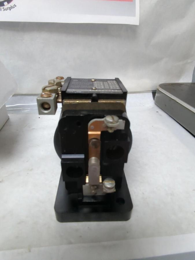 Used ALLEN BRADLEY,810-A01AB,MAGNETIC OVERLOAD RELAY SERIES A PRE-OWNED